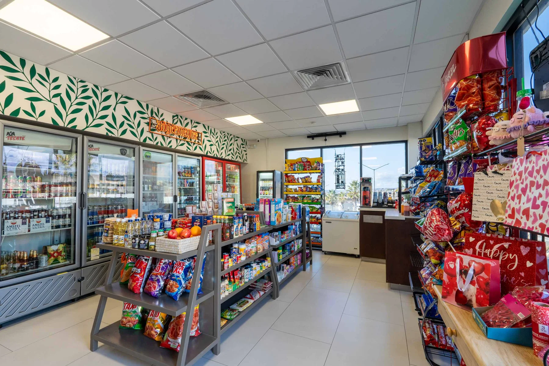 Community market with curated grocery